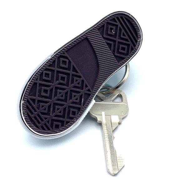 PURPLE High-Top Sneaker Keychain - Picture 3 of 3